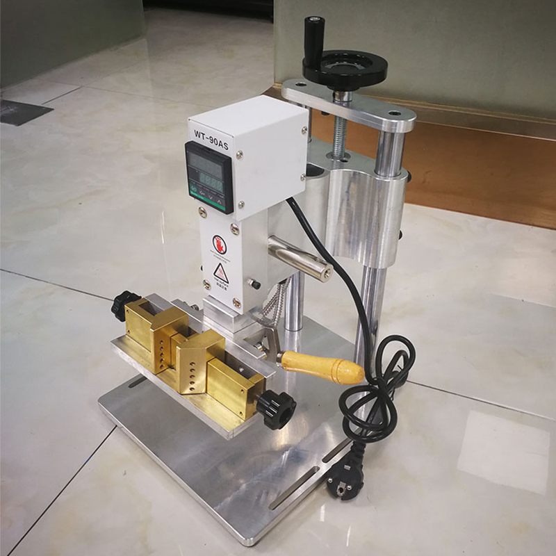 ブロンズマシン ホットスタンピングマシン PVCレザーペーパ - Foil Transfer Machine のレビューと価格